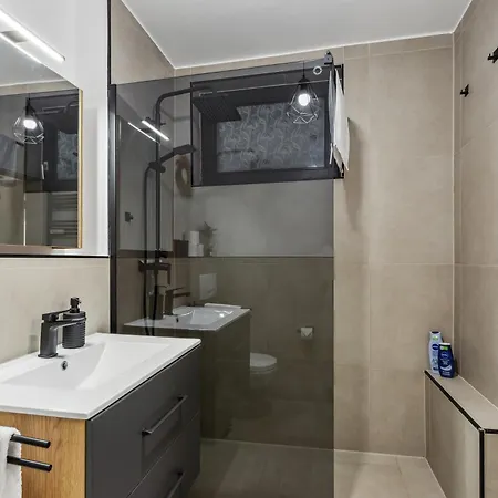 Boho-nest Komfort Und Stil Mit Terrasse, Parkplatz Und Wifi Апартаменты Зиген