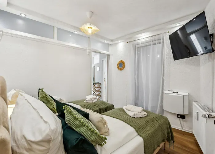 Lägenhet Boho-nest Komfort Und Stil Mit Terrasse, Parkplatz Und Wifi *